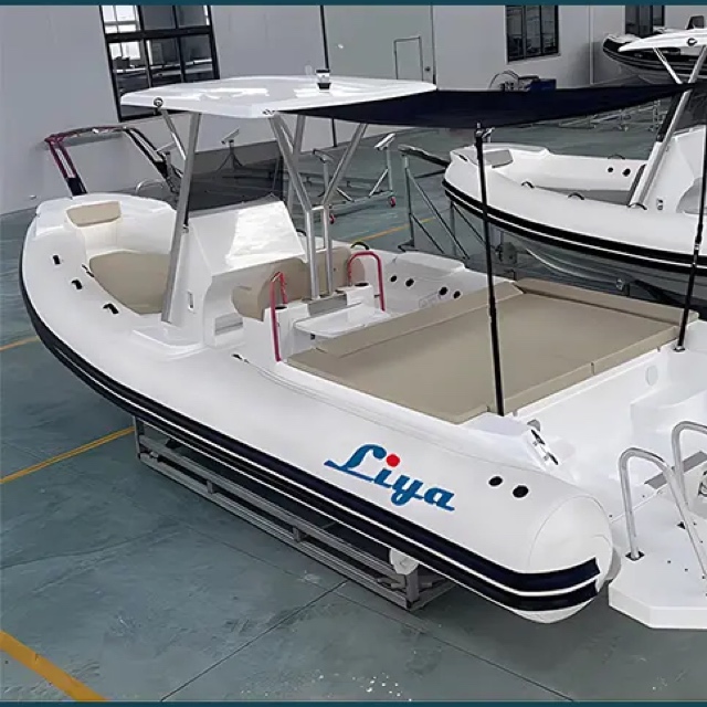  Liya RHIB Boat 25 pieds Bateau gonflable rigide de luxe 7,5 mètres 